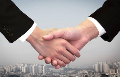 傲藍成功簽約白山市迅多保潔服務,攜手共建智能現(xiàn)代化洗衣工廠管理模式